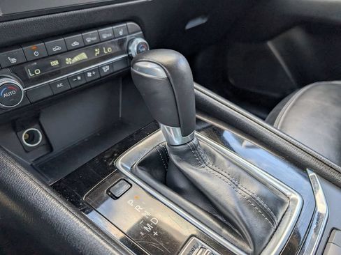 Used 2025 MAZDA CX-5 AWD 2.5 S w/ Preferred Package image 19