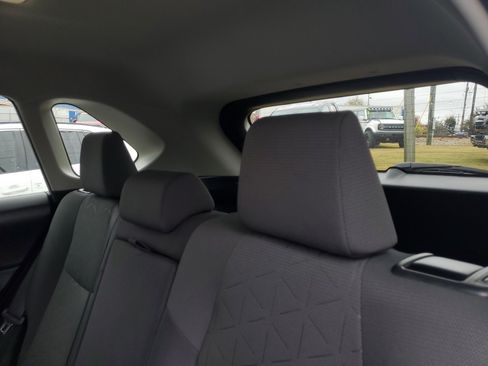 Used 2023 Toyota RAV4 XLE image 9