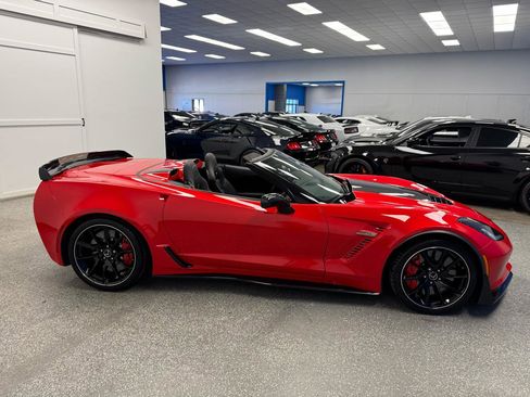 Used 2017 Chevrolet Corvette Z06 RWD image 6