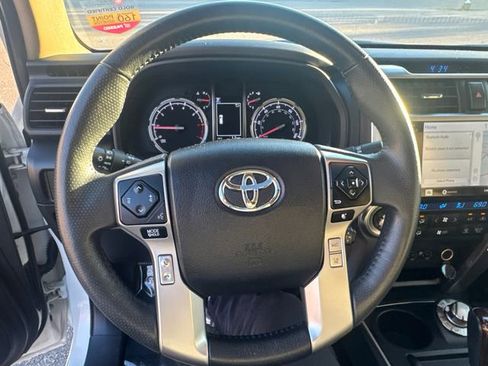 Certified 2022 Toyota 4Runner Limited image 34