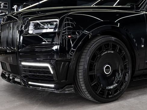 Used 2023 Rolls-Royce Cullinan AWD/4WD image 27