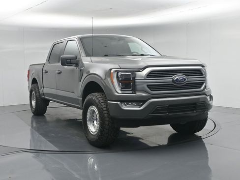 Used 2021 Ford F150 XLT w/ Equipment Group 302A High RWD image 58