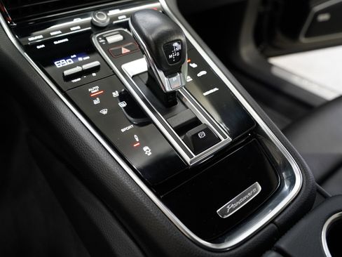 Used 2019 Porsche Panamera 4 Executive image 21