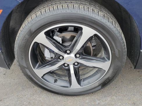 Used 2023 Chevrolet Equinox LT image 5