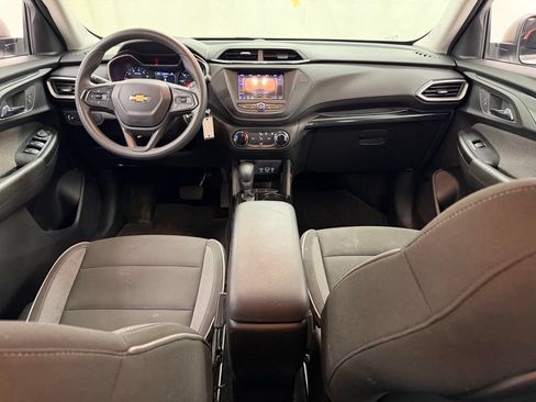Used 2021 Chevrolet TrailBlazer LS FWD image 28