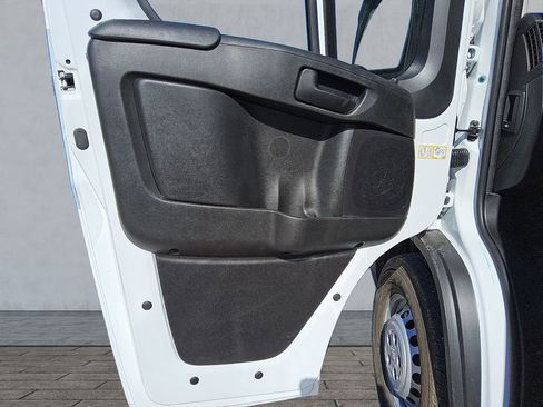 New 2026 RAM ProMaster 2500 w/ Convenience Group FWD image 18