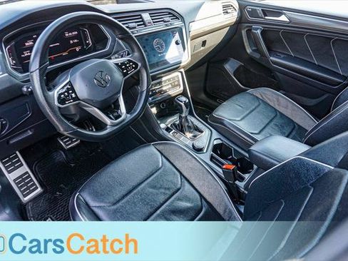 Used 2022 Volkswagen Tiguan SEL R-Line AWD/4WD image 17