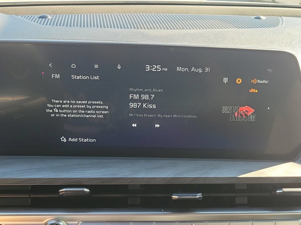 Used 2024 Kia Telluride EX X-Line AWD/4WD image 17