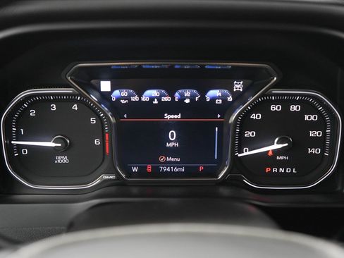 Used 2021 GMC Sierra 1500 Denali w/ Denali Premium Package AWD/4WD image 24