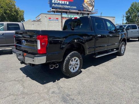 Used 2017 Ford F250 Lariat w/ Lariat Ultimate Package image 7