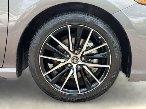 Used 2024 Toyota Camry SE w/ Cold Weather Package AWD/4WD image 12