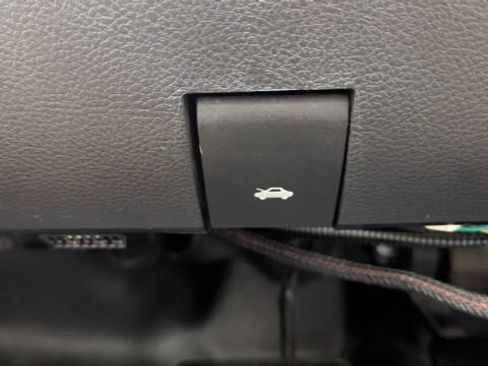 Used 2013 RAM 3500 Tradesman w/ HD Snow Plow Prep Group image 28