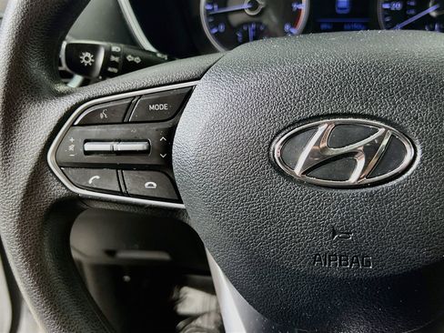 Used 2020 Hyundai Santa Fe SE FWD image 19