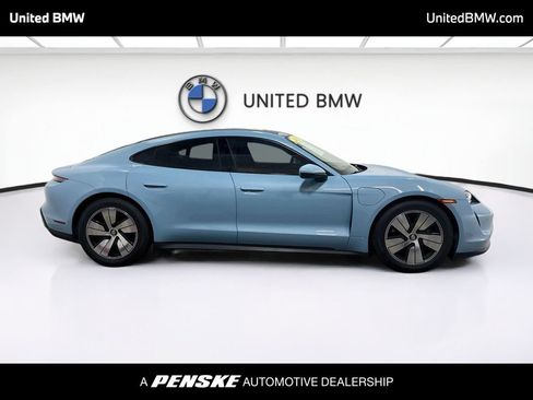 Used 2023 Porsche Taycan RWD image 4