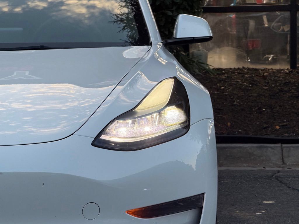 Used 2020 Tesla Model 3 RWD image 5