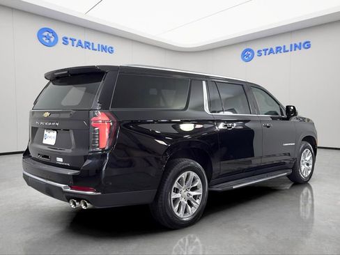 Certified 2025 Chevrolet Suburban Premier image 10