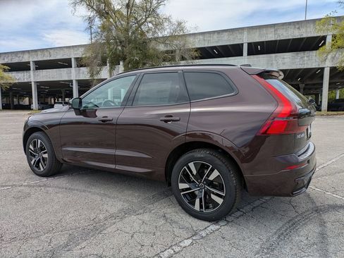 New 2026 Volvo XC60 B5 Core w/ Protection Package Premier image 4