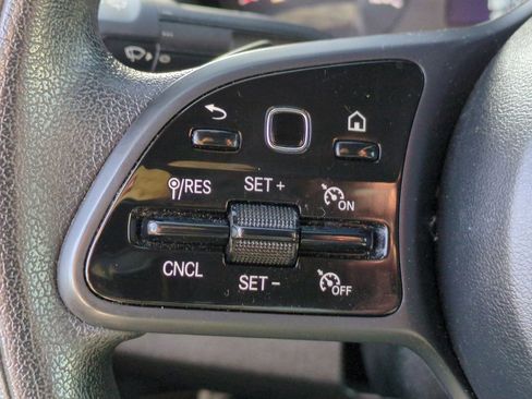 Used 2023 Mercedes-Benz Sprinter 2500 image 18