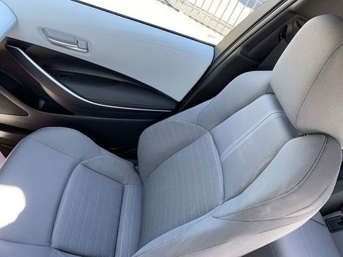 Used 2025 Toyota Corolla SE FWD image 29