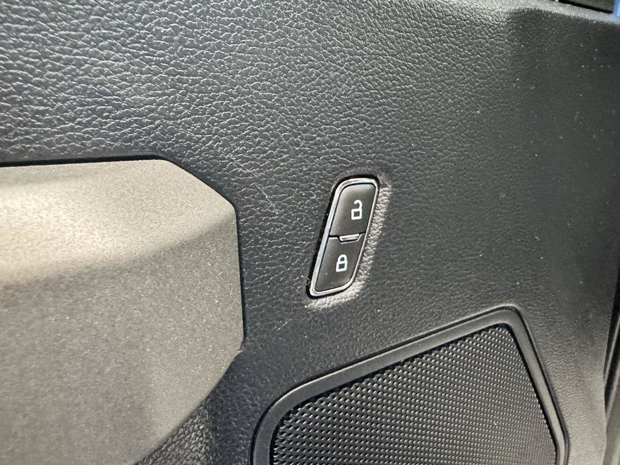 Used 2019 Ford F150 Raptor AWD/4WD image 11