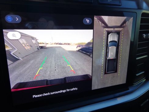 Used 2023 Ford F350 Lariat w/ Lariat Ultimate Package image 28