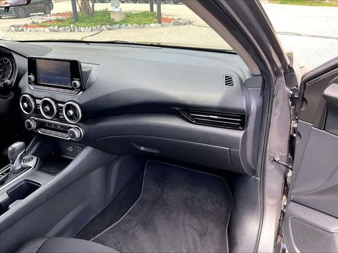 Used 2020 Nissan Sentra S FWD image 13