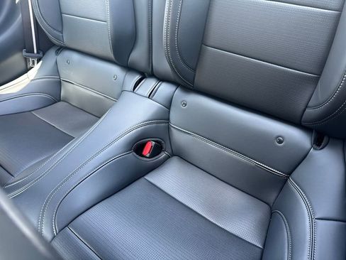 Used 2025 Ford Mustang GT Premium RWD image 46