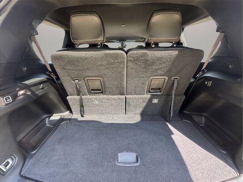 Used 2024 Jeep Grand Cherokee L Limited image 34