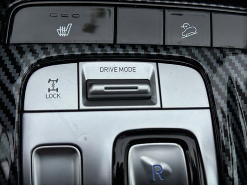 Used 2022 Hyundai Tucson Blue image 25