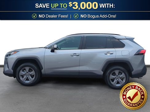 Used 2023 Toyota RAV4 XLE w/ Convenience Package FWD image 2