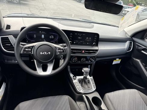 New 2026 Kia Seltos LX AWD/4WD image 6