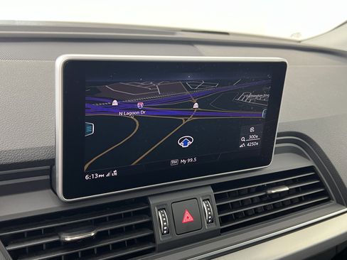 Used 2018 Audi Q5 Premium Plus w/ Premium Plus Package image 29