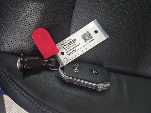 Used 2021 Kia Sorento SX image 31