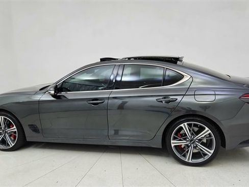 Used 2025 Genesis G70 2.5T w/ Sport Prestige Package image 4