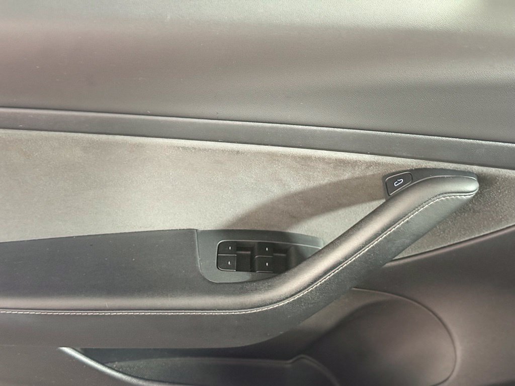 Used 2021 Tesla Model 3 Standard Range Plus RWD image 23
