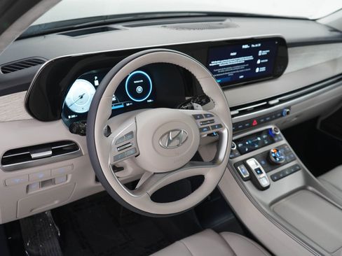 Used 2025 Hyundai Palisade Calligraphy AWD/4WD image 22
