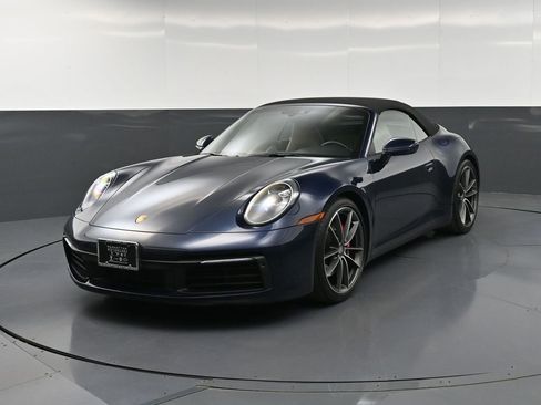 Certified 2022 Porsche 911 Carrera S RWD image 6