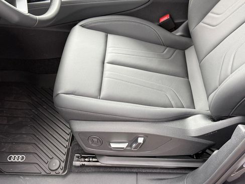 New 2026 Audi Q3 quattro 2.0T AWD/4WD image 12