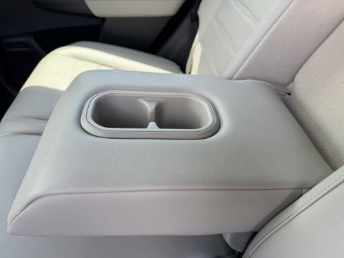 Used 2024 Honda CR-V EX-L image 16