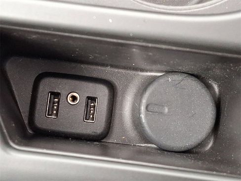 Used 2017 Buick Regal GS w/ Driver Confidence Package #2 image 27