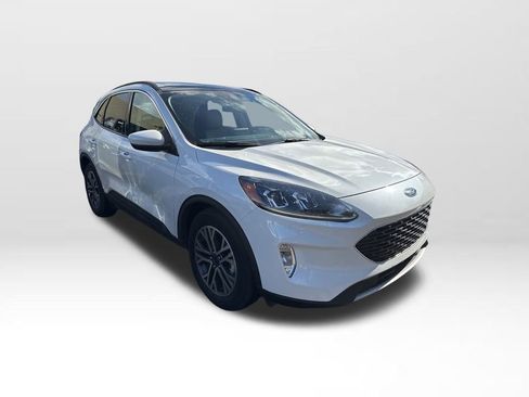 Certified 2020 Ford Escape SEL image 20