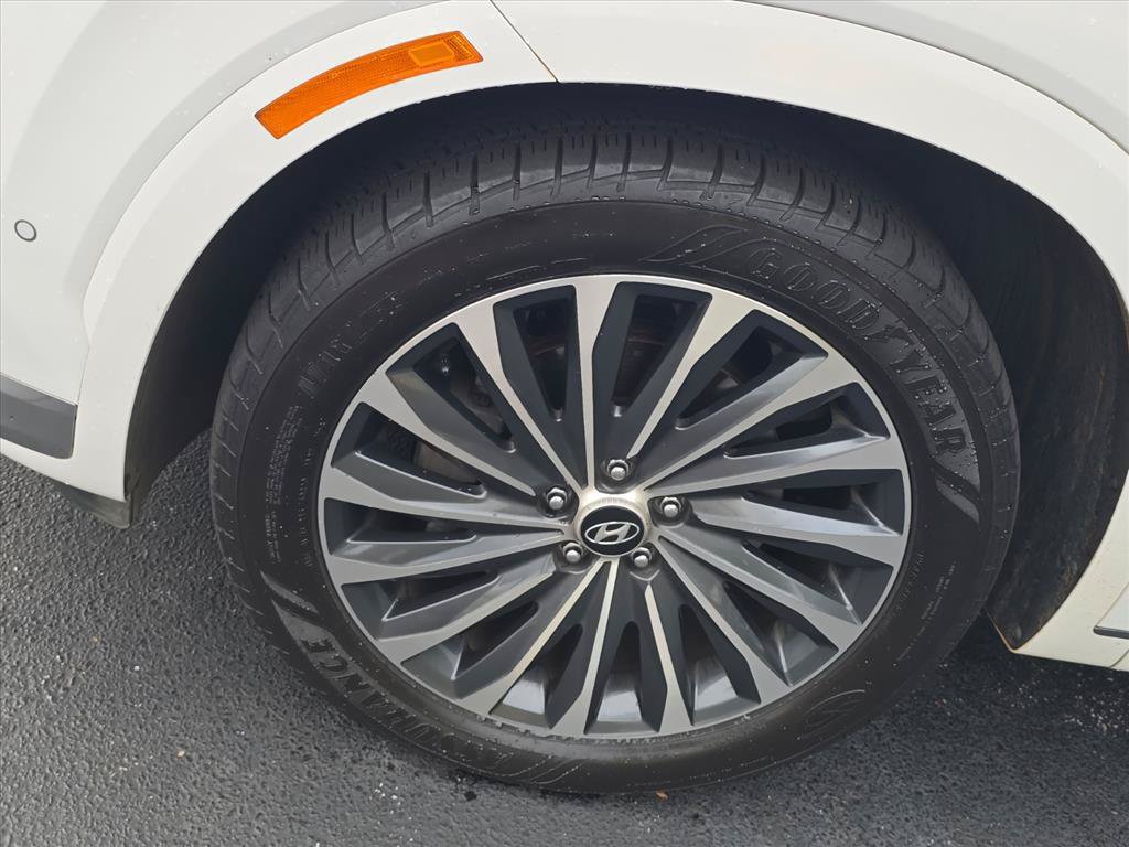 Used 2024 Hyundai Palisade Calligraphy FWD image 4