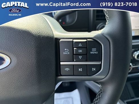 New 2026 Ford F250 Lariat w/ Black Appearance Package AWD/4WD image 23
