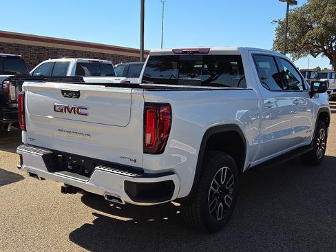 New 2026 GMC Sierra 1500 AT4 w/ AT4 Premium Package image 4