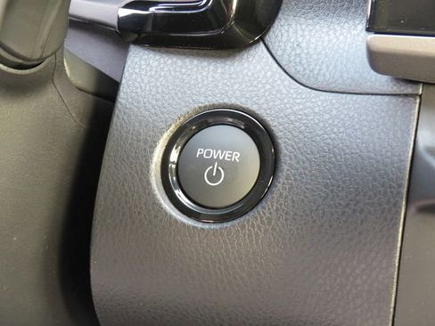 Certified 2026 Toyota Camry SE image 27