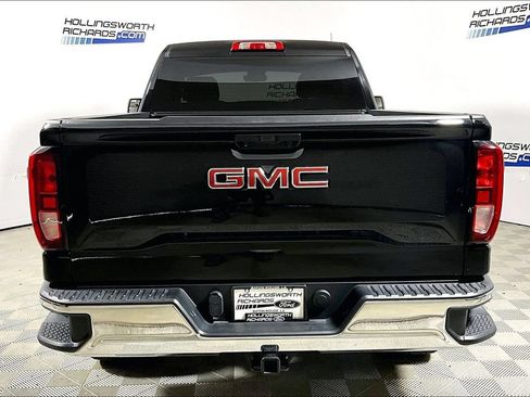 Used 2024 GMC Sierra 1500 Pro w/ Pro Value Package AWD/4WD image 4