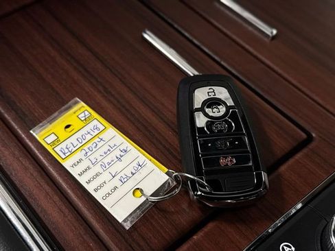 Certified 2024 Lincoln Navigator L Reserve image 43