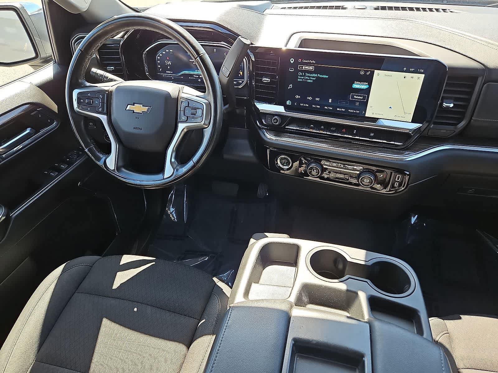 Certified 2024 Chevrolet Silverado 1500 LT AWD/4WD image 10