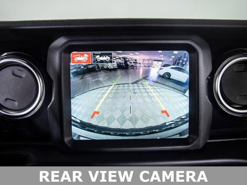 Used 2023 Jeep Wrangler Unlimited Rubicon 392 image 25