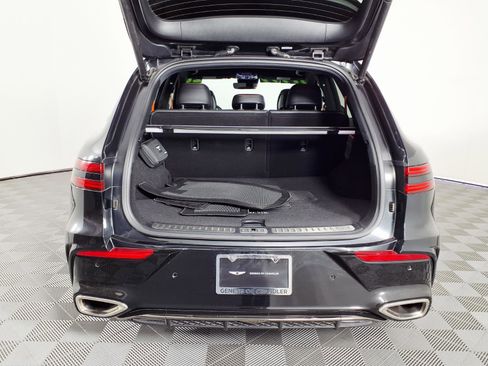 Certified 2026 Genesis GV70 3.5T Sport Prestige AWD/4WD image 8